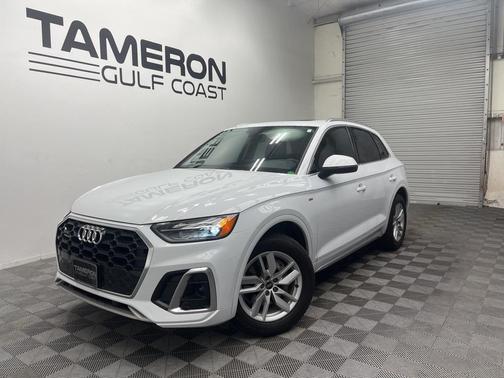 2022 Audi Q5 45 S line quattro Premium