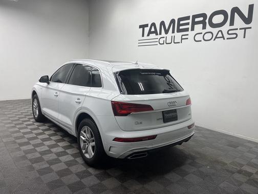 2022 Audi Q5 45 S line quattro Premium