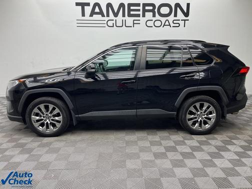 2020 Toyota RAV4 XLE Premium