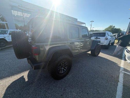 41 2025 Jeep Wrangler Rubicon