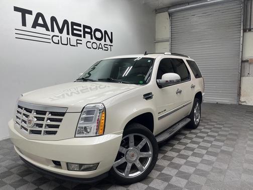 2014 Cadillac Escalade Luxury