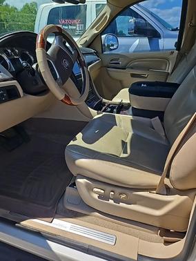2014 Cadillac Escalade Luxury