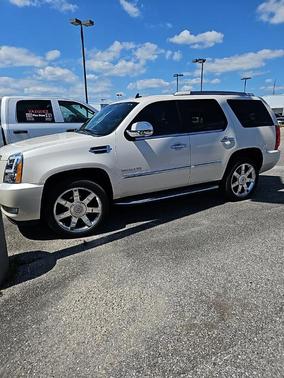 2014 Cadillac Escalade Luxury