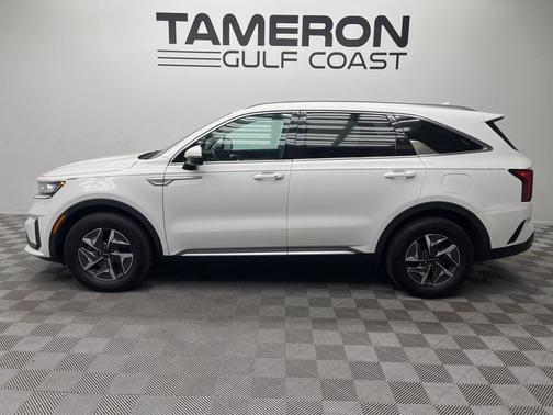 2022 Kia Sorento Hybrid S