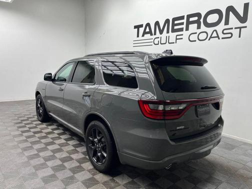 Destroyer Gray Clearcoat 2026 Dodge Durango GT Plus HEMI V8