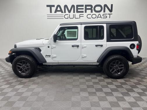 2025 Jeep Wrangler Sport RHD