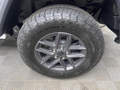 2025 Jeep Wrangler Sport RHD