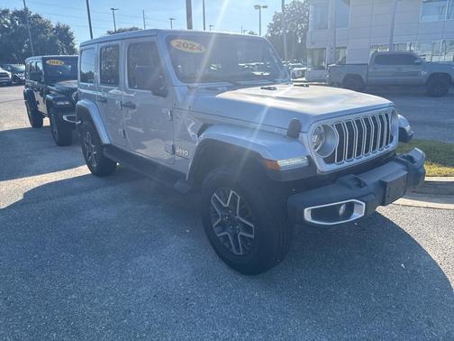 2024 Jeep Wrangler Sahara