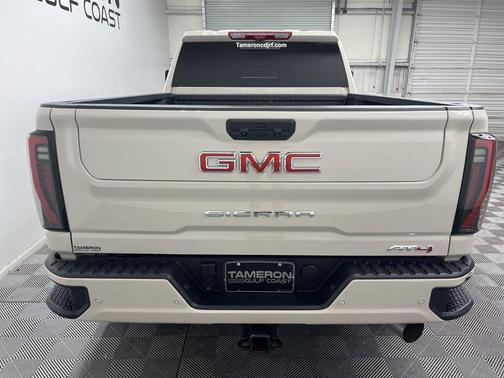 Dune 2026 GMC Sierra 2500 AT4