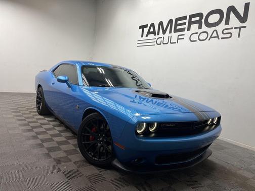 2018 Dodge Challenger 392 Hemi Scat Pack Shaker