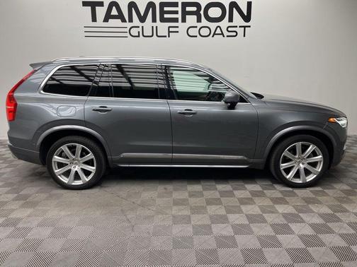 Gray Metallic 2018 Volvo XC90 T6 Inscription