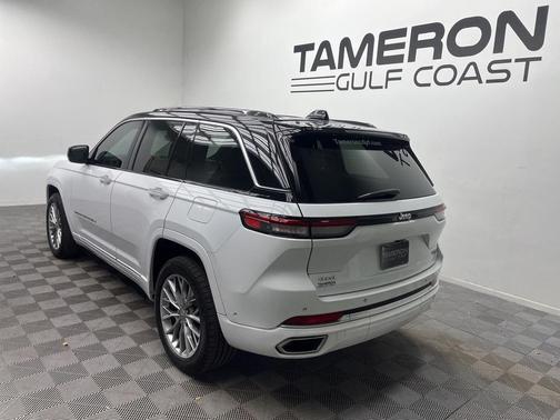 2024 Jeep Grand Cherokee Summit