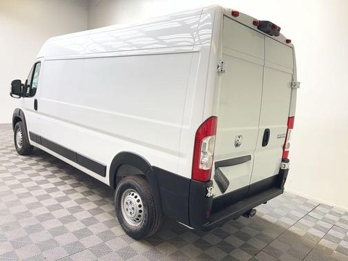 Bright White Clearcoat 2026 RAM ProMaster 2500 High Roof