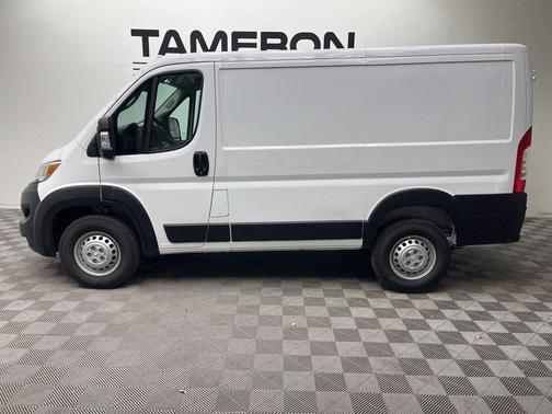 2026 RAM ProMaster 1500 Low Roof