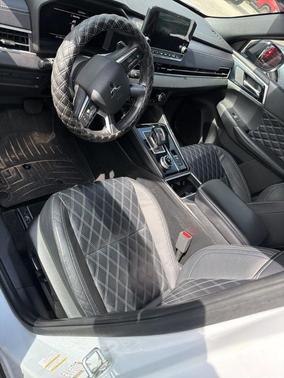 2023 Mitsubishi Outlander SEL Black Edition