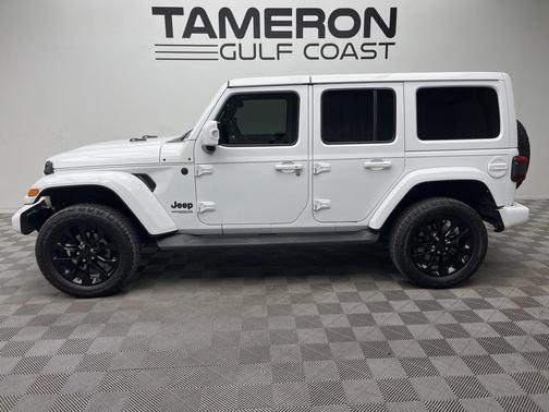 2022 Jeep Wrangler Unlimited Sahara High Altitude