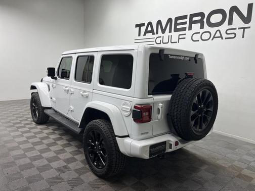 2022 Jeep Wrangler Unlimited Sahara High Altitude