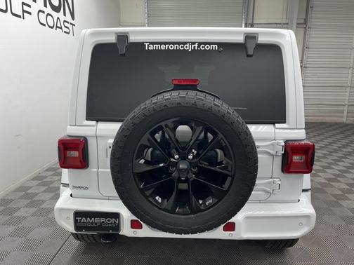 2022 Jeep Wrangler Unlimited Sahara High Altitude