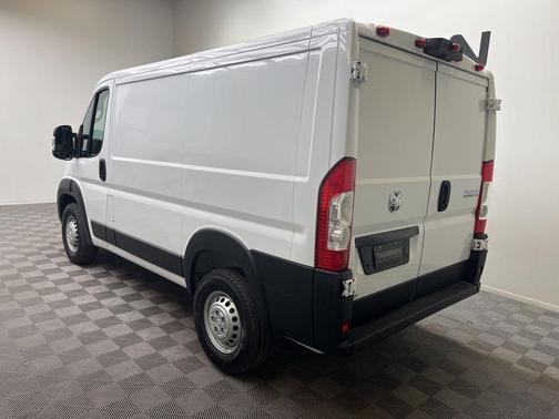 Bright White Clearcoat 2026 RAM ProMaster 1500 Low Roof