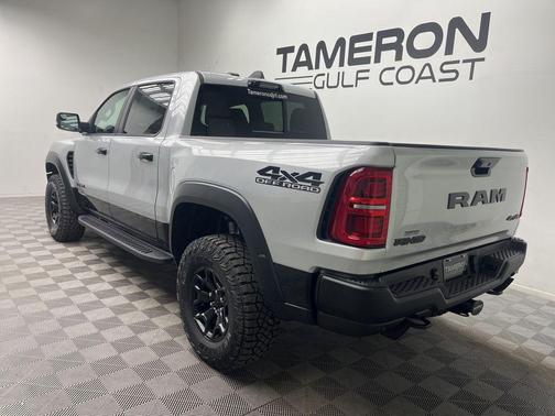 Silver Zynith 2026 RAM 1500 RHO