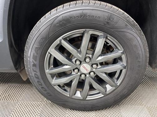 2017 GMC Acadia SLT-1