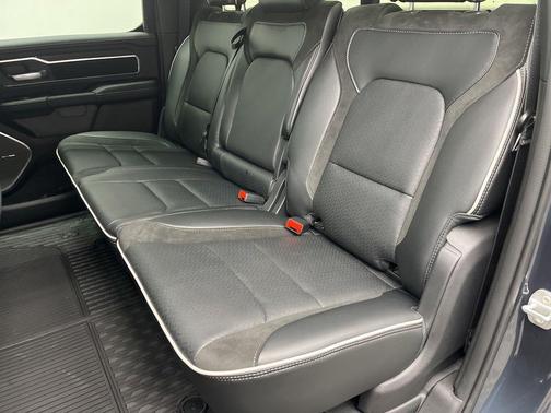Blue Metallic 2026 RAM 1500 Laramie