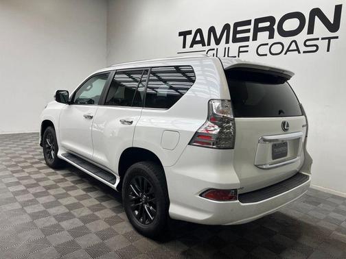 Starfire Pearl 2021 Lexus GX 460 Base