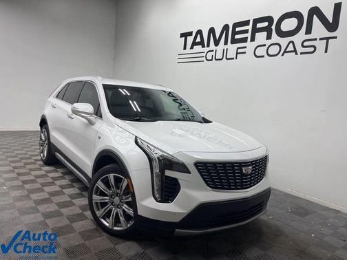 2023 Cadillac XT4 Premium Luxury