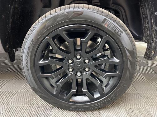 Granite Crystal Clearcoat Metallic 2026 RAM 1500 Limited