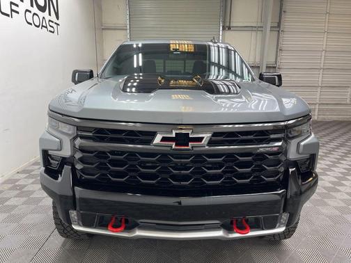 Sterling Gray Metallic 2024 Chevrolet Silverado 1500 ZR2