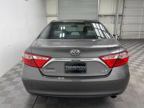 2017 Toyota Camry XLE
