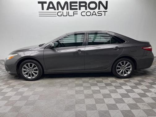 2017 Toyota Camry XLE