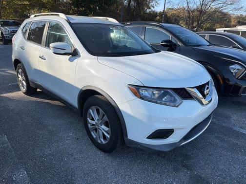 2016 Nissan Rogue SV