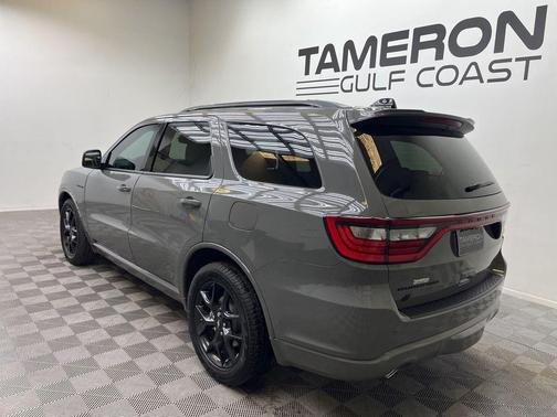 Destroyer Gray Clearcoat 2026 Dodge Durango GT Plus HEMI V8