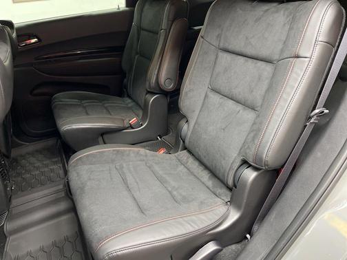 Destroyer Gray Clearcoat 2026 Dodge Durango GT Plus HEMI V8