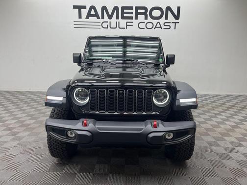 Black Clearcoat 2025 Jeep Wrangler Rubicon