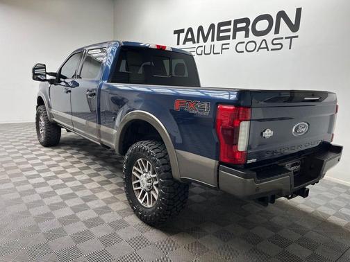 Blue 2019 Ford F-250 King Ranch