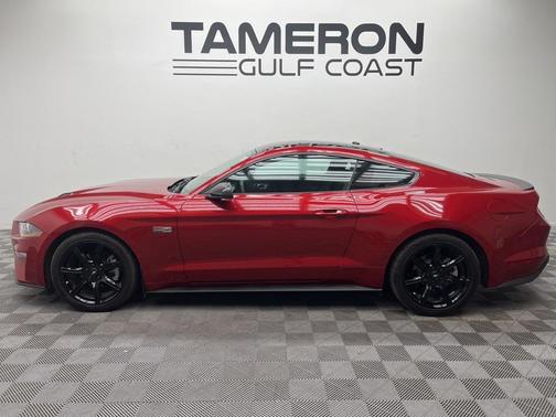 2020 Ford Mustang EcoBoost