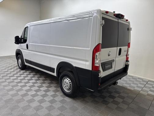 2025 RAM ProMaster 2500 Base