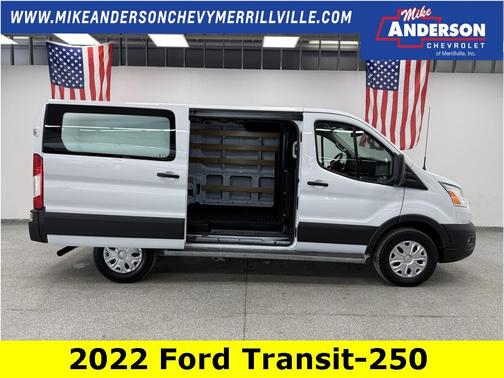 2022 Ford Transit-250 Base
