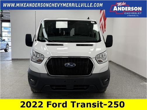 2022 Ford Transit-250 Base