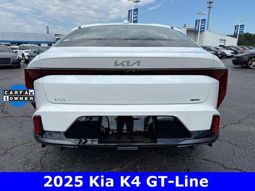 2025 Kia K4 GT-Line