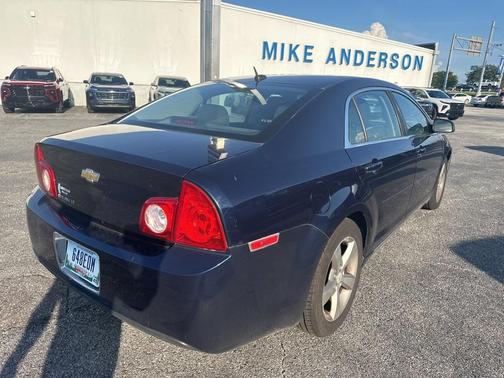 2011 Chevrolet Malibu 1LT