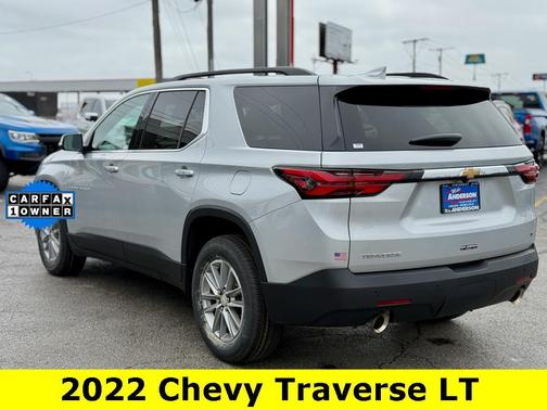 2022 Chevrolet Traverse LT Cloth