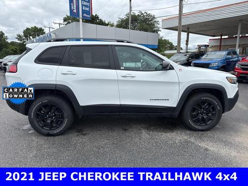 2021 Jeep Cherokee Trailhawk