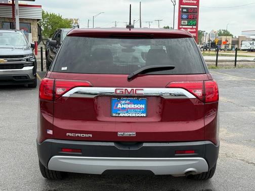 2017 GMC Acadia SLE-1