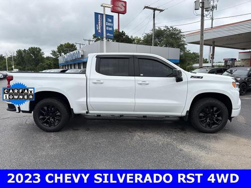 2023 Chevrolet Silverado 1500 RST