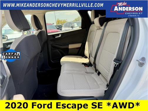 2020 Ford Escape SE