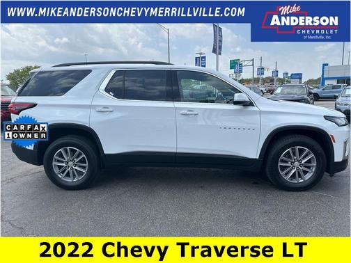 2022 Chevrolet Traverse LT Cloth