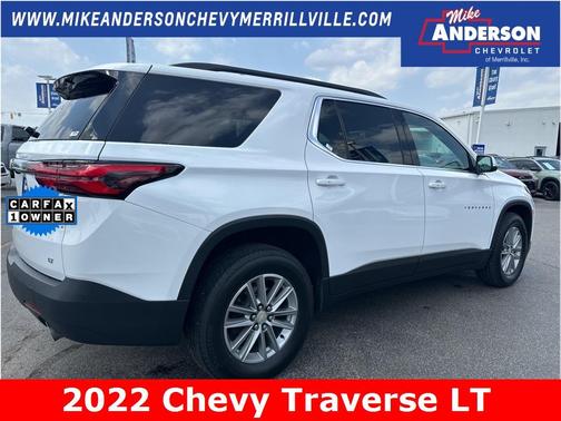 2022 Chevrolet Traverse LT Cloth